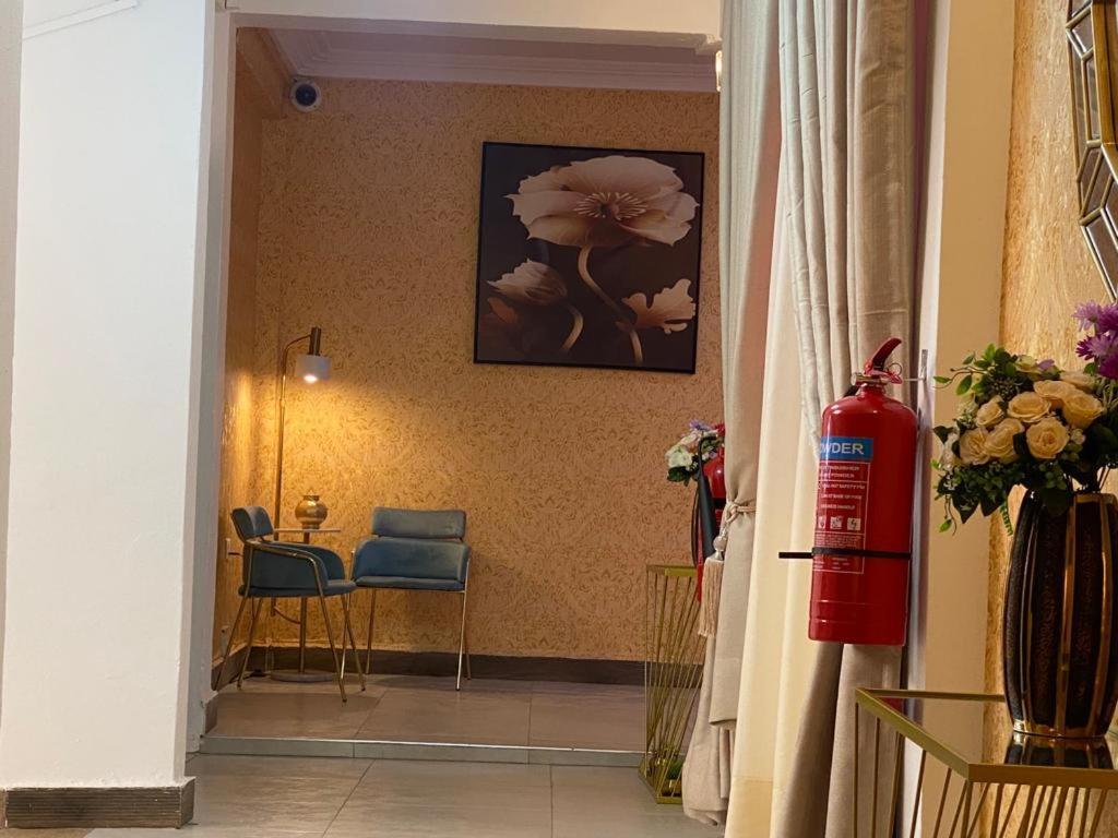 Milton Avenue Suites Accra Ngoại thất bức ảnh