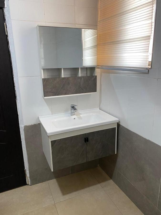 Milton Avenue Suites Accra Ngoại thất bức ảnh