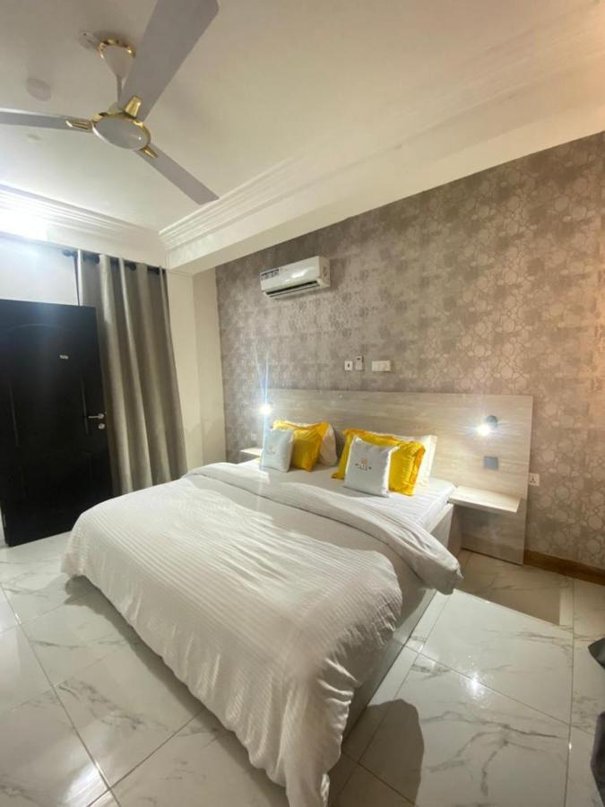 Milton Avenue Suites Accra Ngoại thất bức ảnh